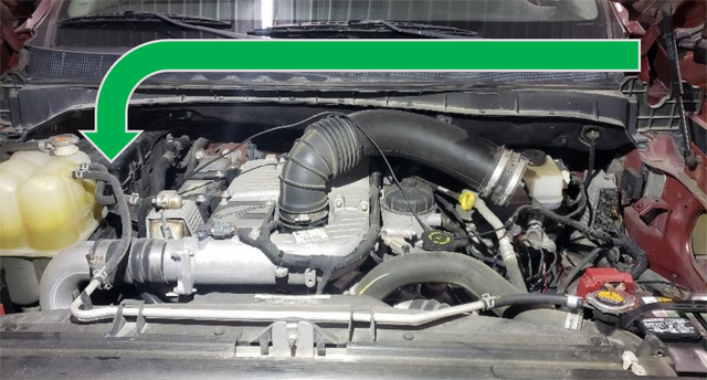 Connect the Auto Agent through the EZ Lynk cable