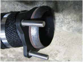 Remove the front pipe and the down pipe, and move the sealing ring over