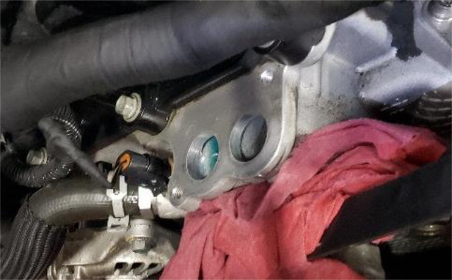 Replace the water transfer connection