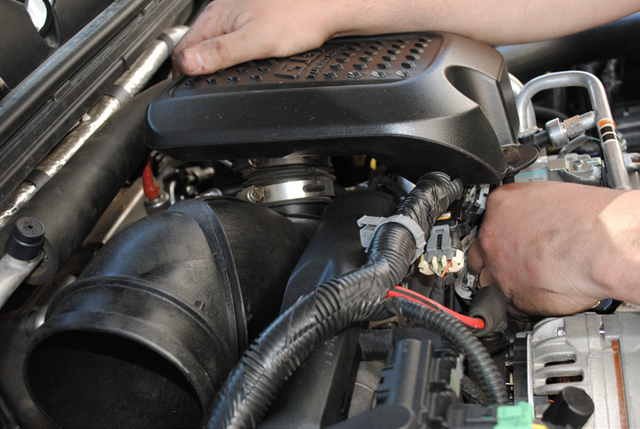 Refit the intake resonator box