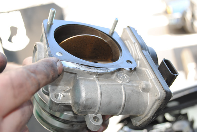 Refit the forward piece of the cast intake