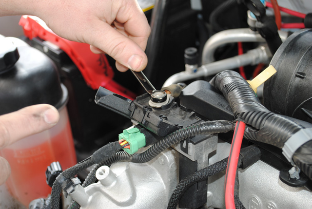 Disconnect the heater grid power wire